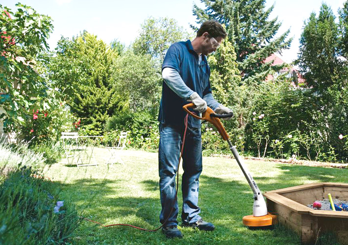 Aparador Elétrico STIHL FSE 41