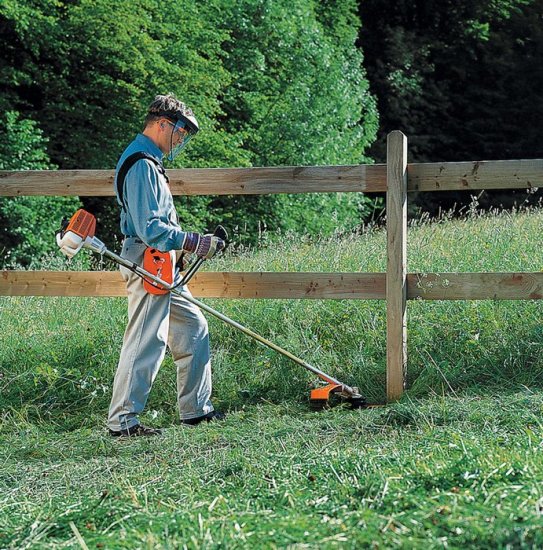 Roçadeira STIHL FS 80 - Para jardinagem e uso domé