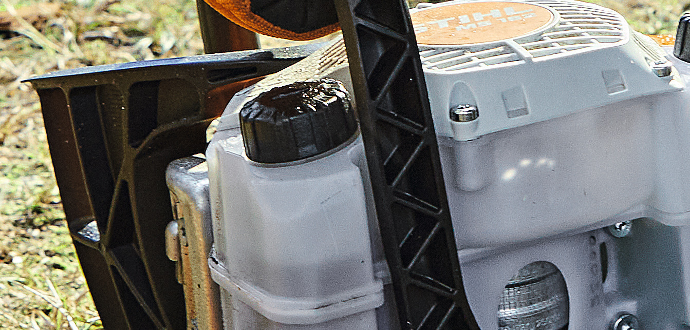 TANQUE DE ÓLEO DA CORRENTE